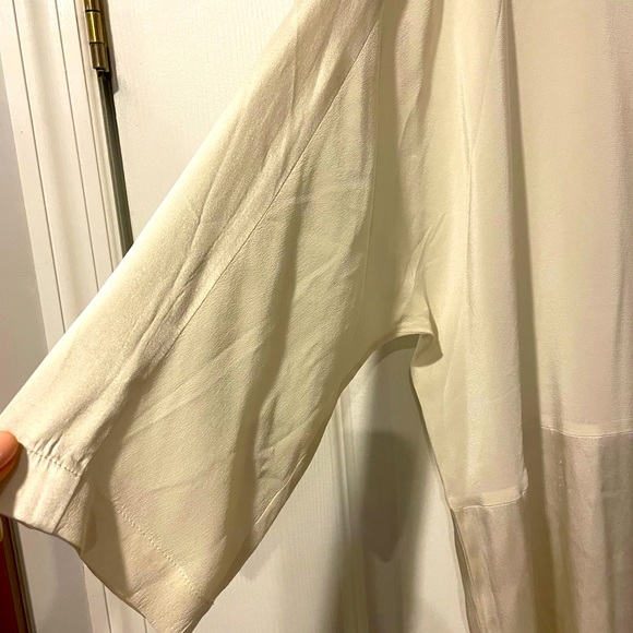 Eileen Fisher 100% Silk Organic Top - Picture 4 of 4